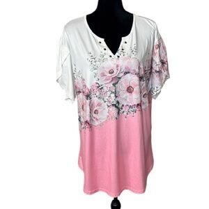 🌹Pink & White Floral Super Soft & Stretchy Short Sleeve Top - Size 3X